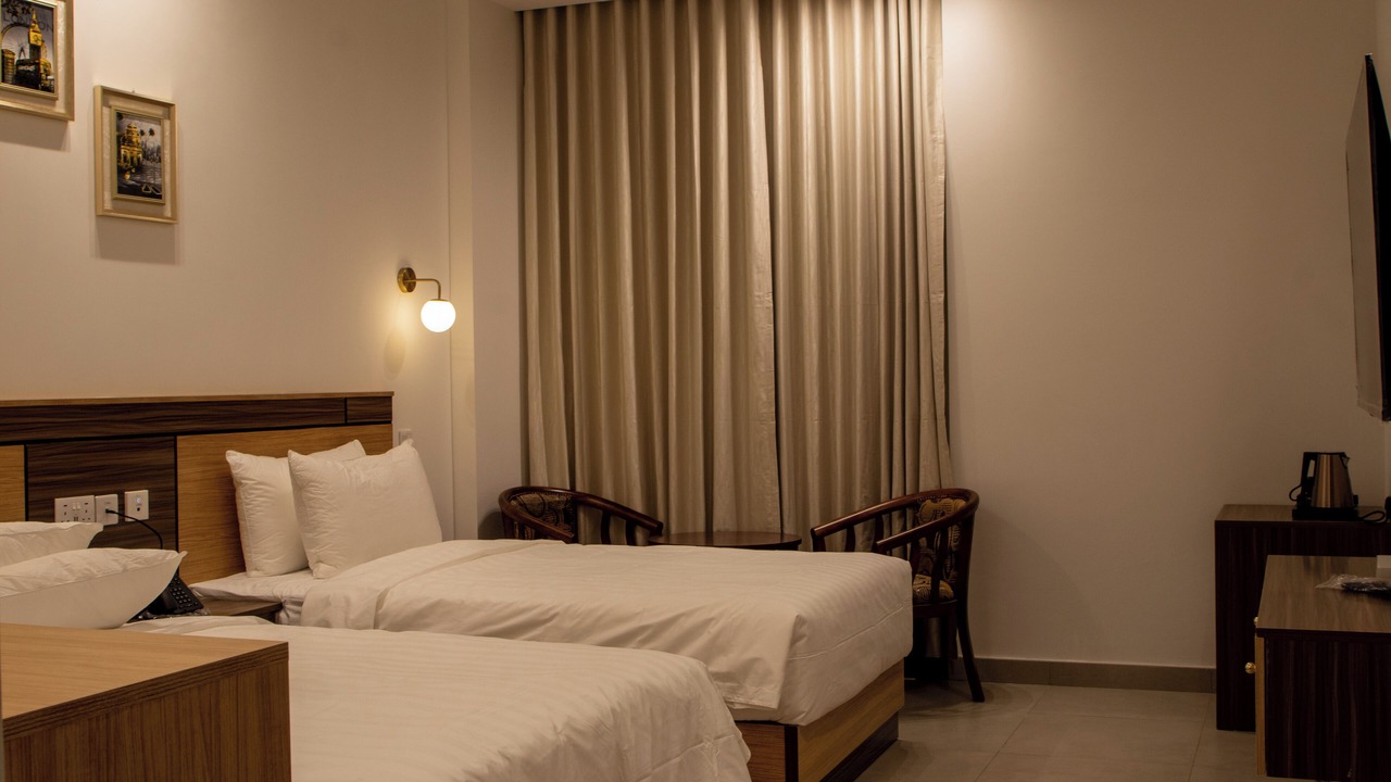 Photo of Bedroom in Azaiba