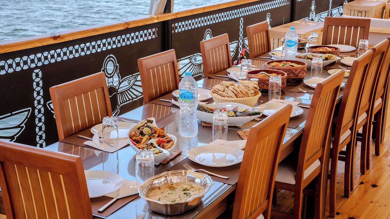 Photo of Livingroom in Nile River Luxor
