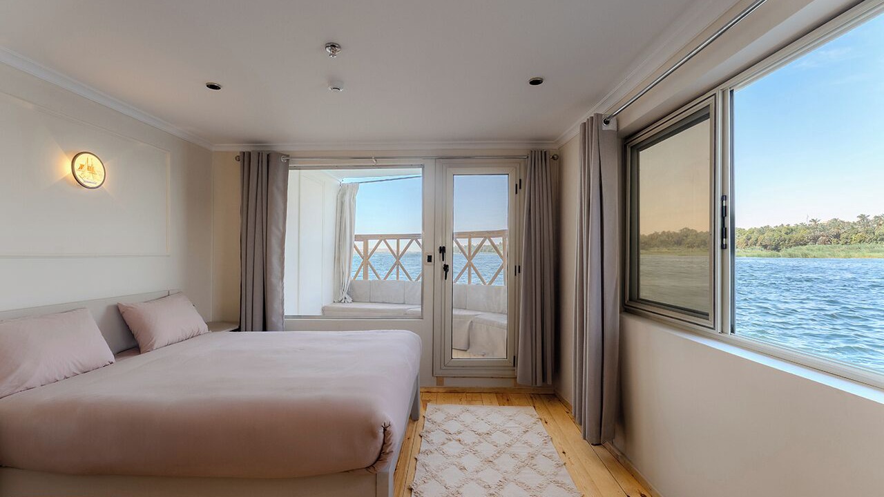 Photo of Patio Balcony in Nile River Luxor