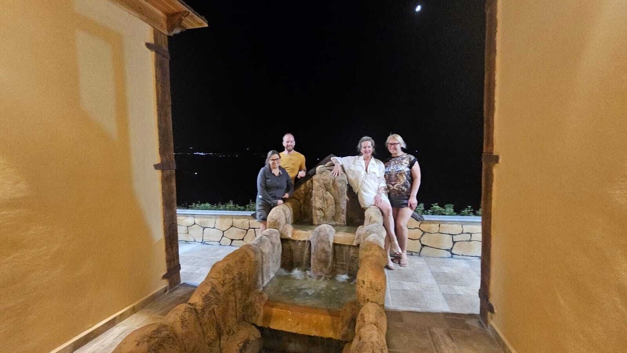 Photo of Patio Balcony in At-Tafilah