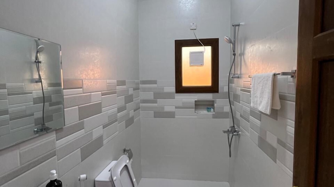 Photo of Bathroom in Hawiyah