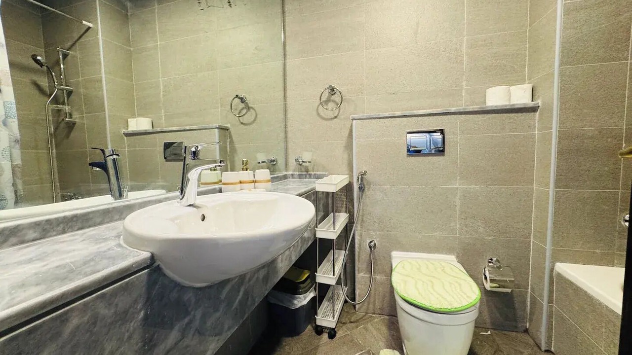 Photo of Bathroom in Jumeira 3