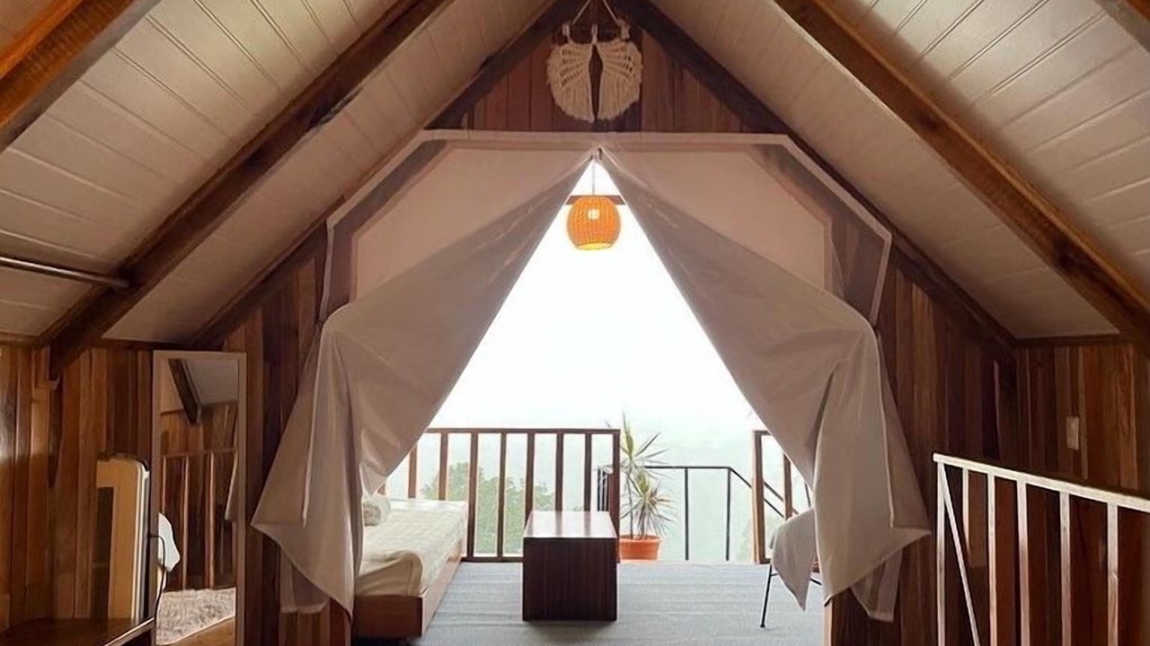 Photo of Patio Balcony in Sierra