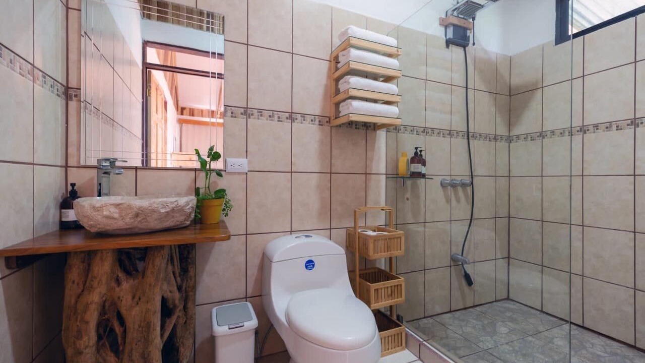 Photo of Bathroom in Sierra