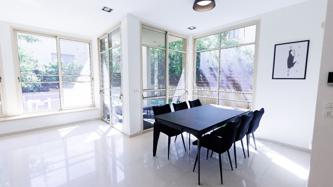 Photo of Others in Hod HaSharon