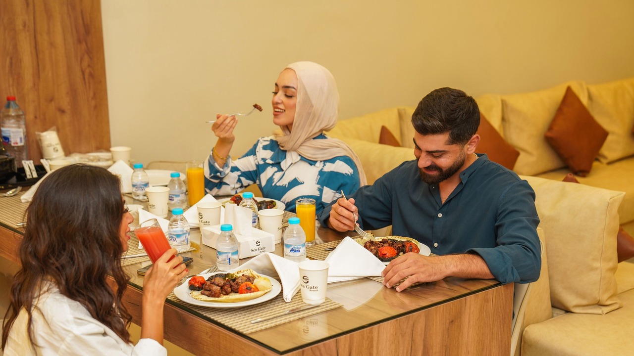 Photo of Others in Sweimeh