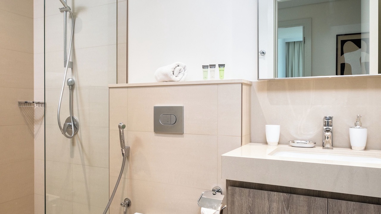 Photo of Bathroom in Za'abeel 2