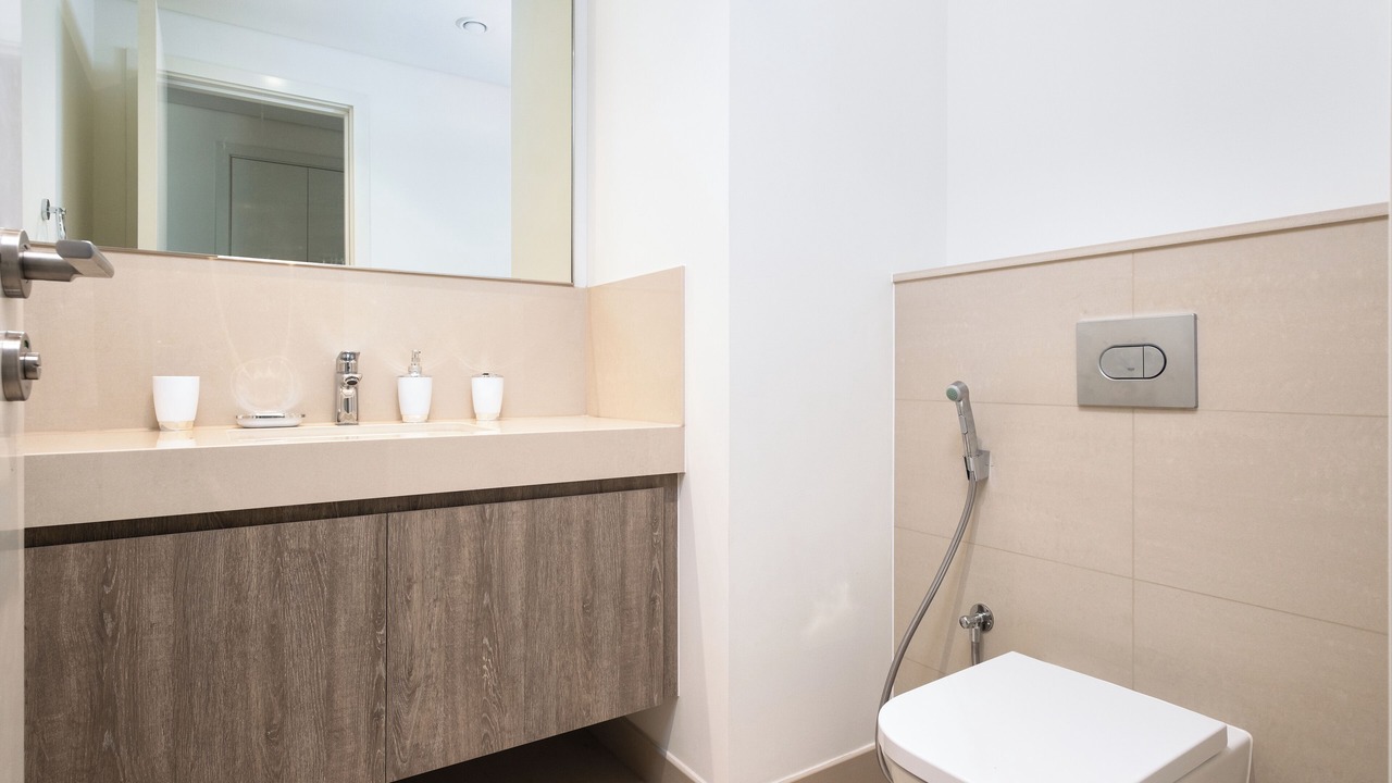 Photo of Bathroom in Za'abeel 2
