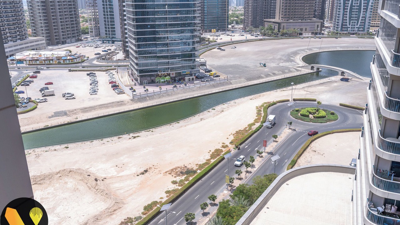 Photo of Patio Balcony in Dubai Sports City