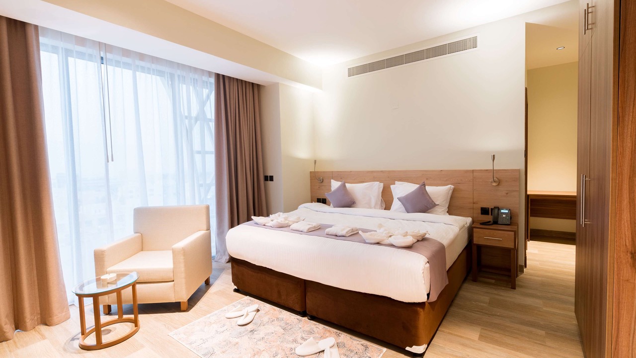 Photo of Bedroom in Azaiba