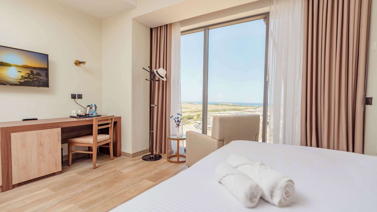 Photo of Bedroom in Azaiba