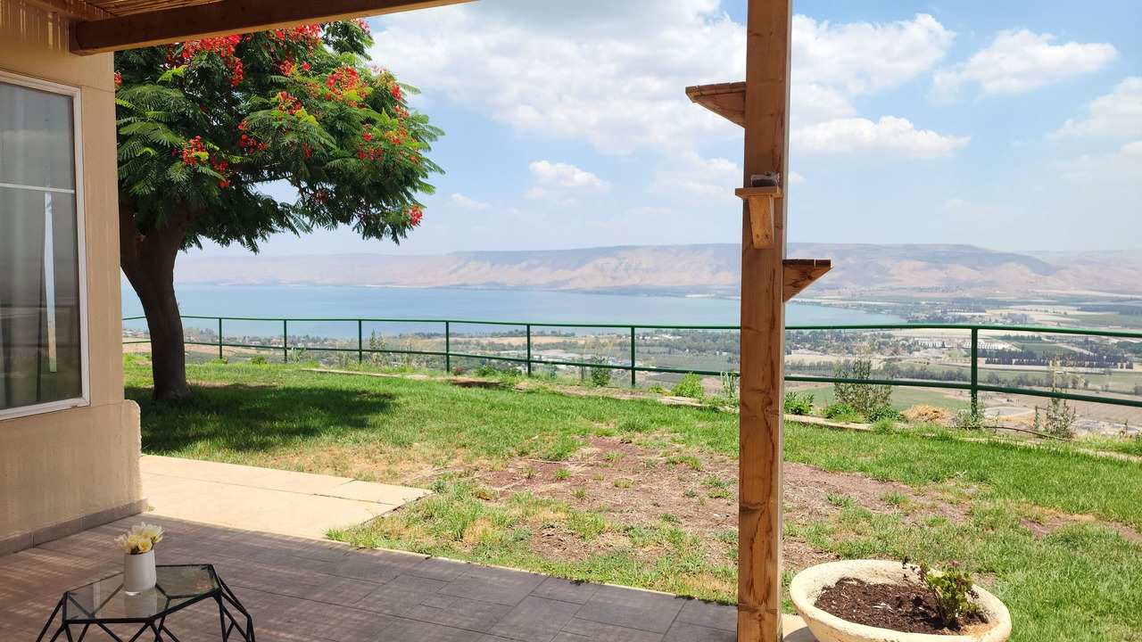 Photo of Outdoor in Alumot