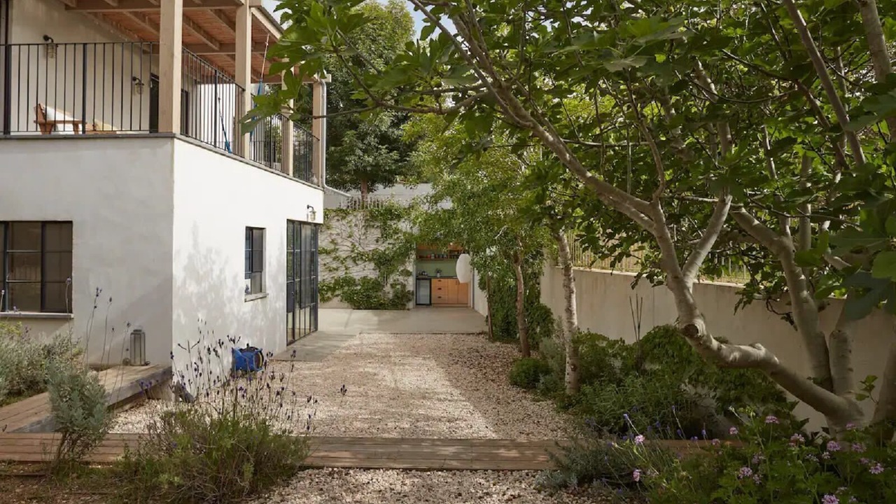 Photo of Outdoor in German Colony
