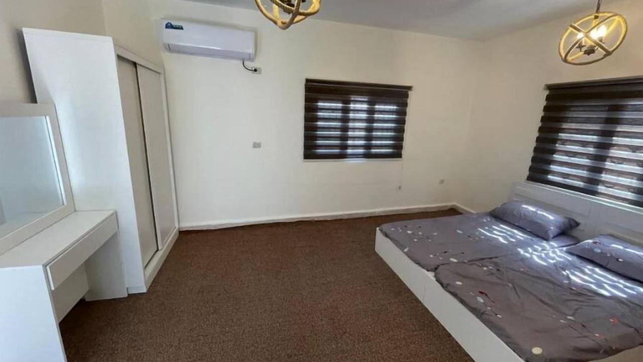 Photo of Bedroom in Shoubak