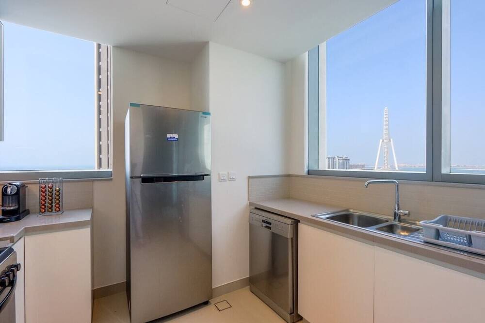 Photo of Kitchen in Jabal Ali 2