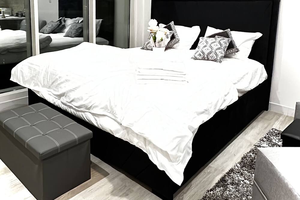 Photo of Bedroom in Jumeirah