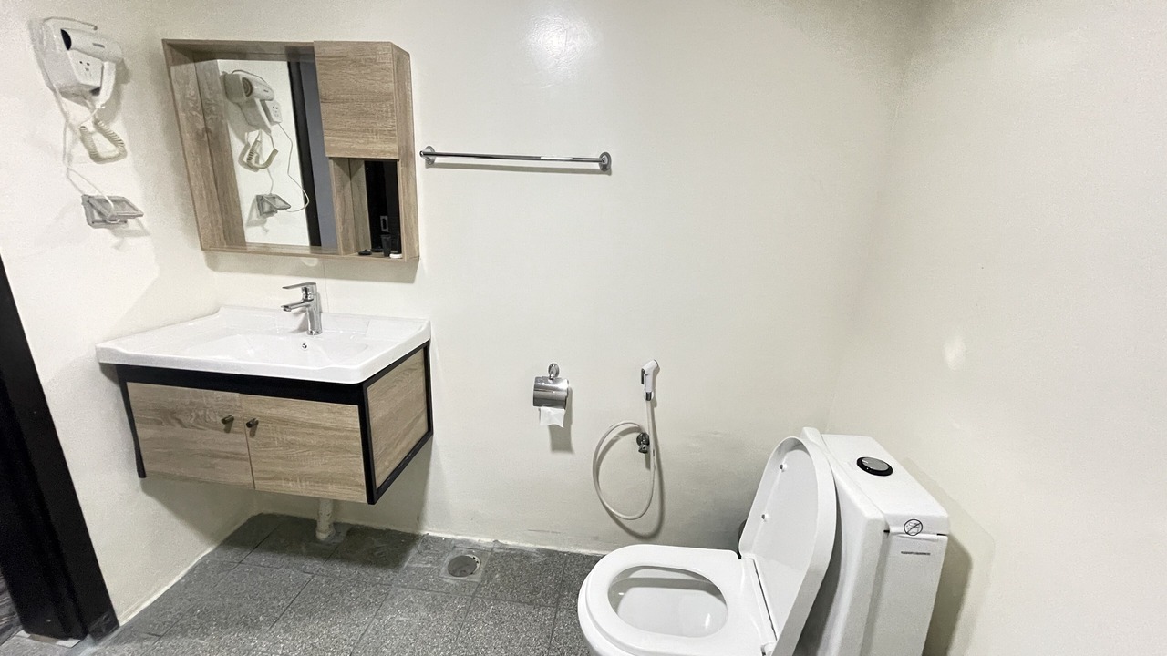 Photo of Bathroom in Shinas