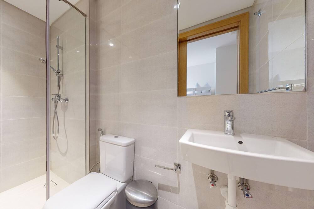 Photo of Bathroom in Downtown Dubai