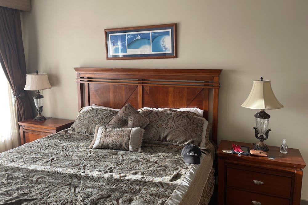 Photo of Bedroom in Panama Beach