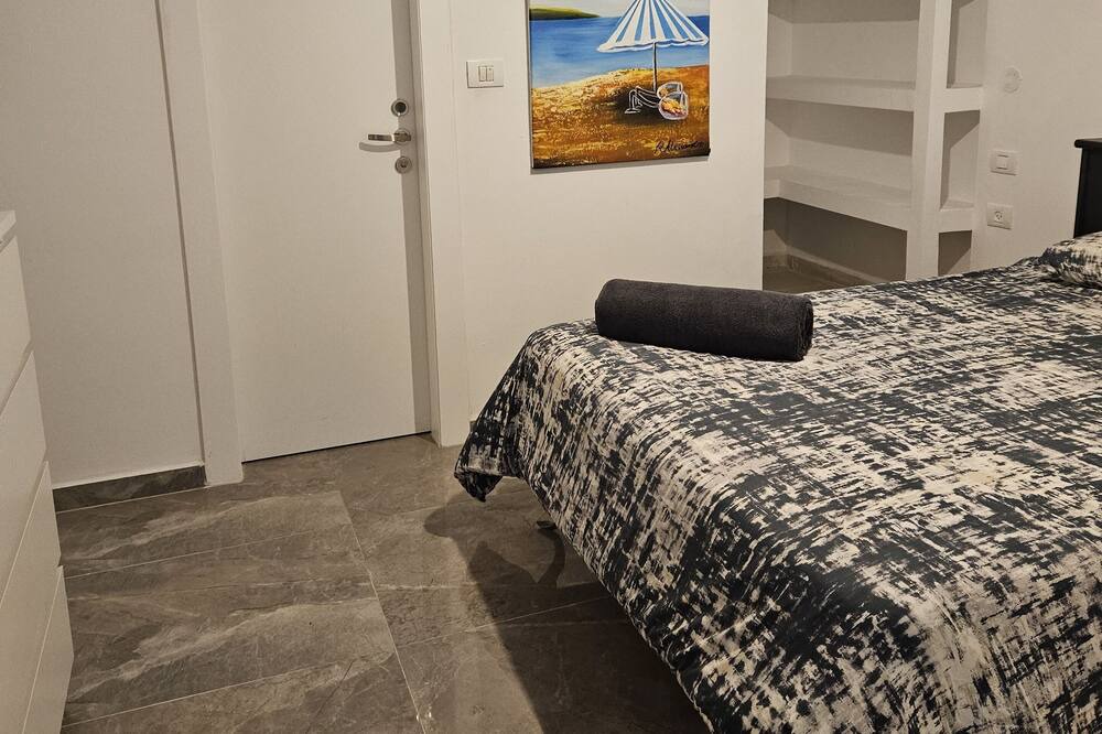 Photo of Bedroom in Al-Maghtas