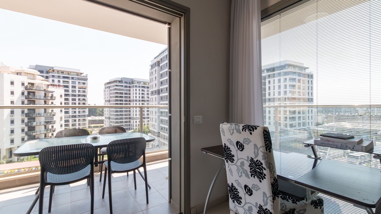 Photo of Patio Balcony in Kiryat Ono