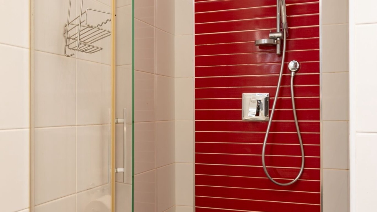 Photo of Bathroom in Kiryat Ono