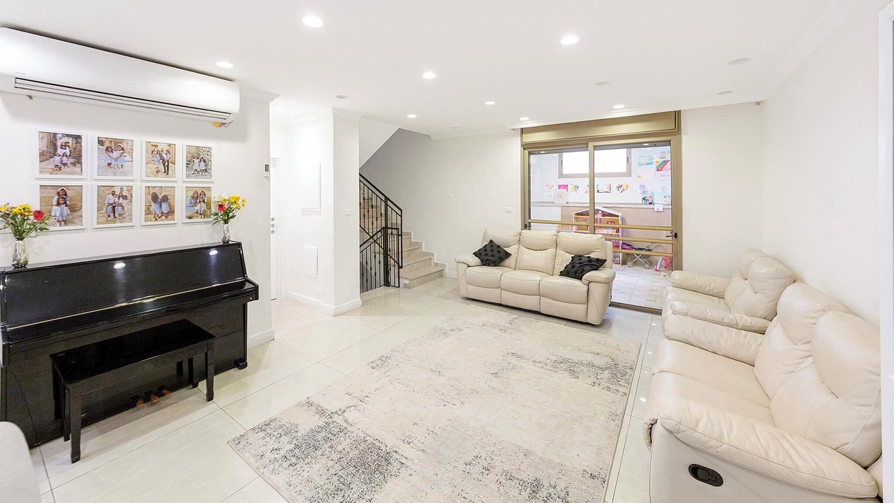 Photo of Livingroom in Beit Shemesh