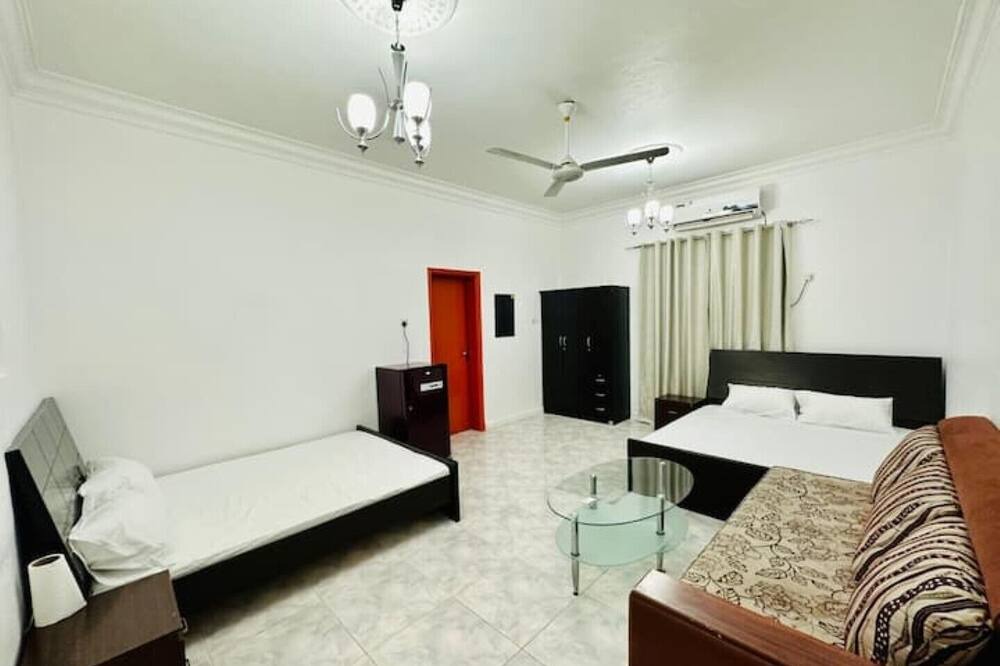 Photo of Bedroom in Mirdif