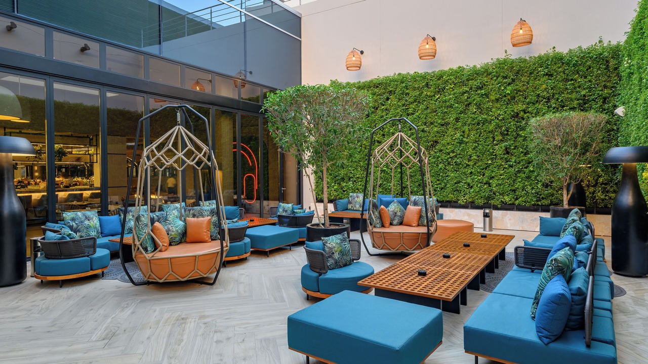 Photo of Patio Balcony in Trade Center
