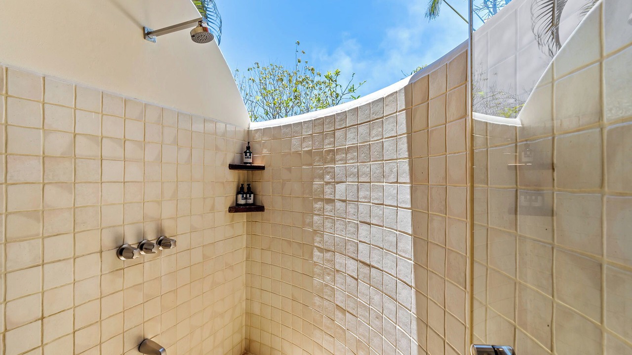 Photo of Bathroom in Canafistula
