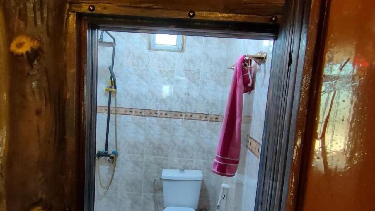 Photo of Bathroom in Shoubak