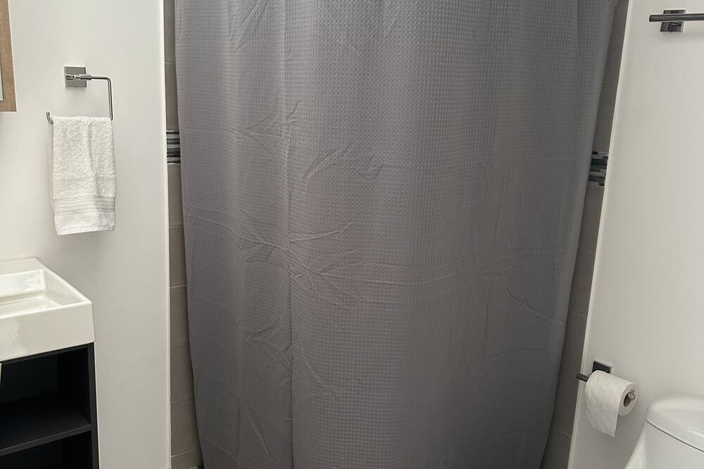 Photo of Bathroom in Curridabat