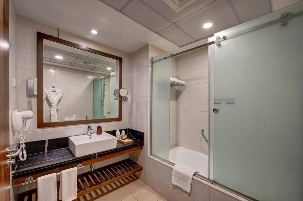 Photo of Bathroom in Al Sufouh 2