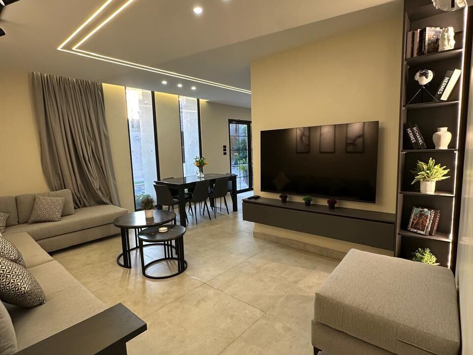 Photo of Livingroom in Sweimeh
