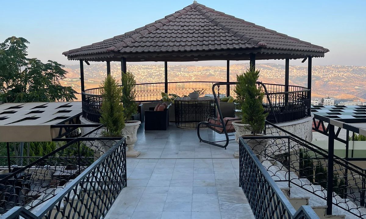 Photo of Outdoor in Salt