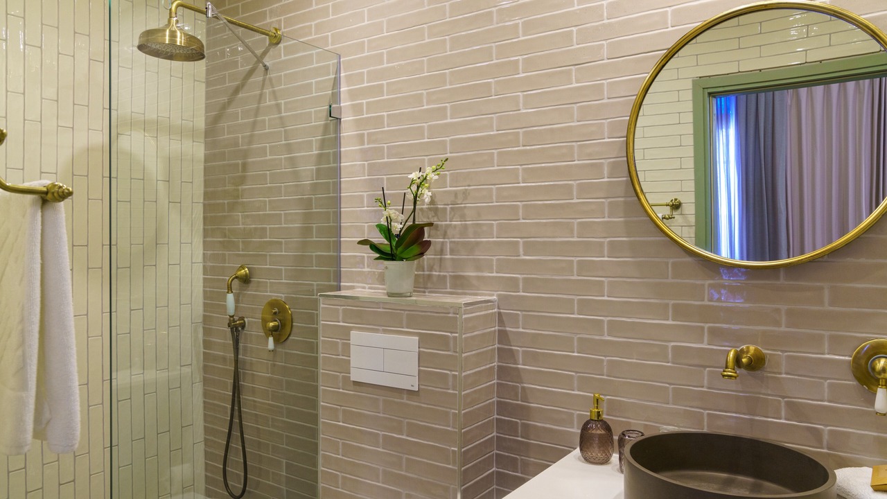 Photo of Bathroom in Artists Colony