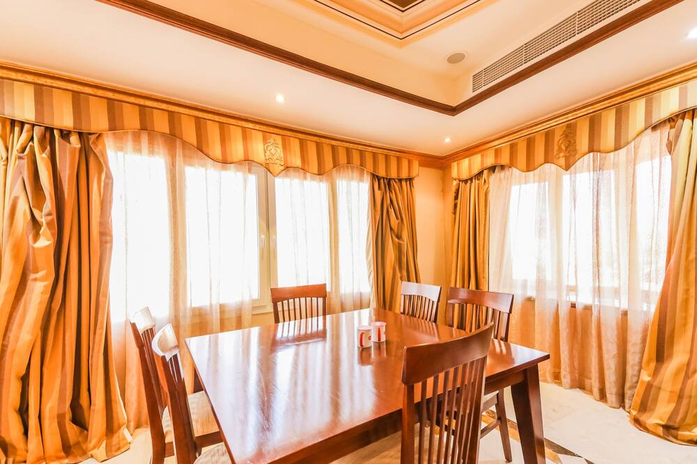 Photo of Bedroom in Sohar