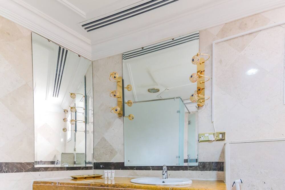 Photo of Bathroom in Sohar