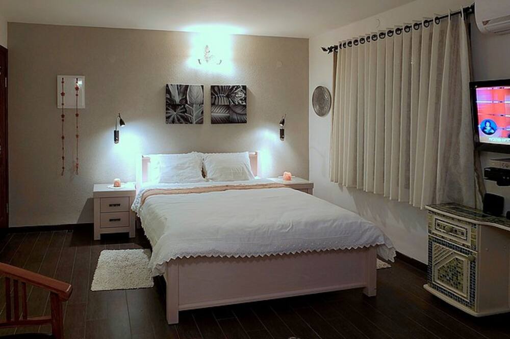 Photo of Bedroom in Rosh Pinna