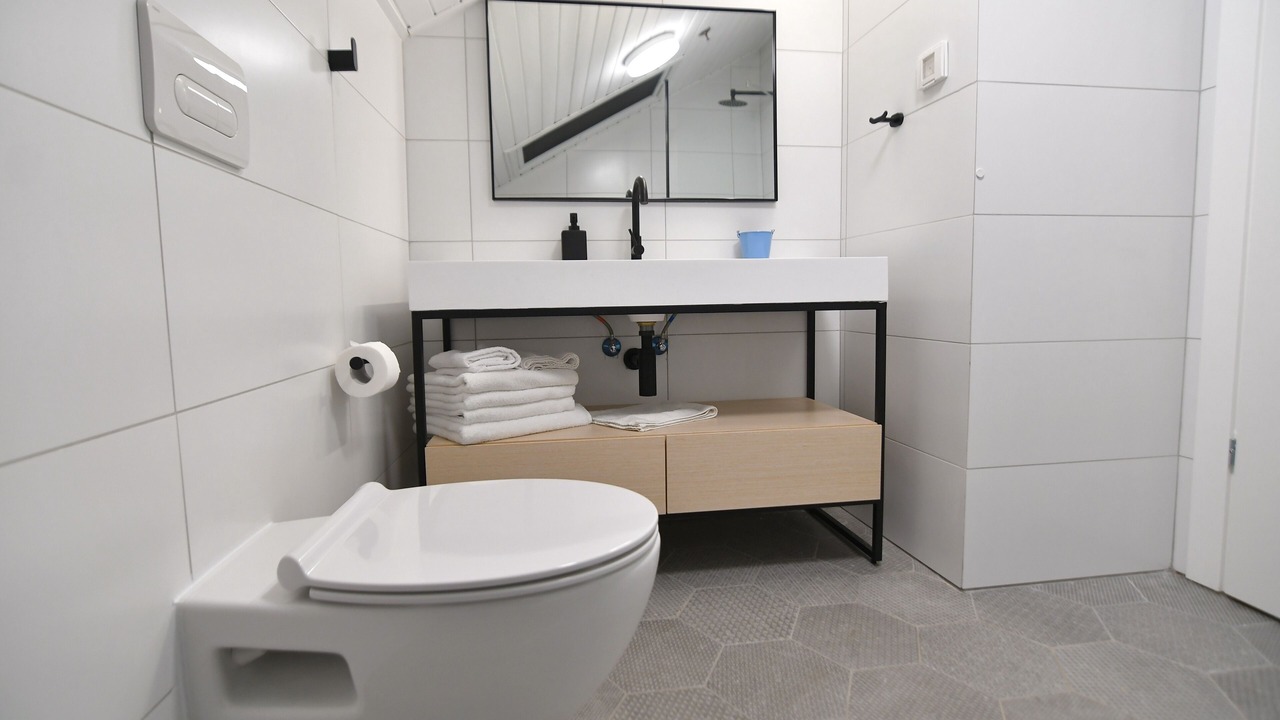 Photo of Bathroom in Yokneam