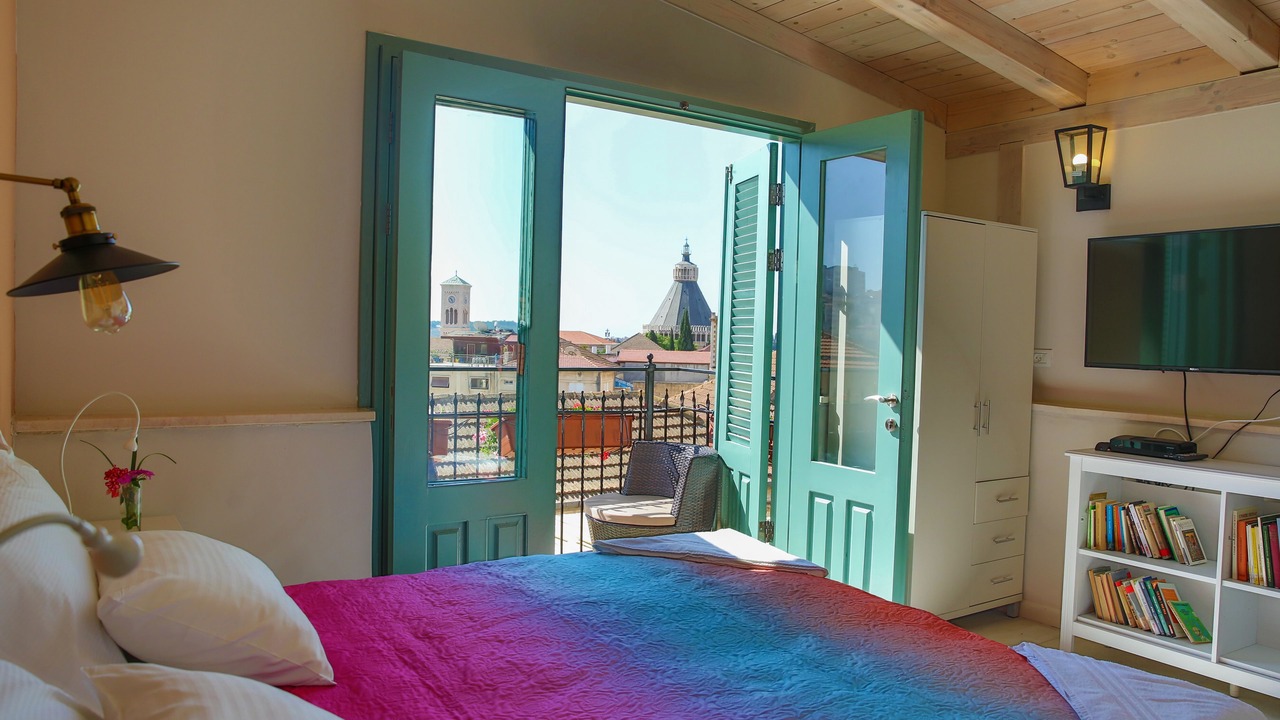 Photo of Bedroom in Old City