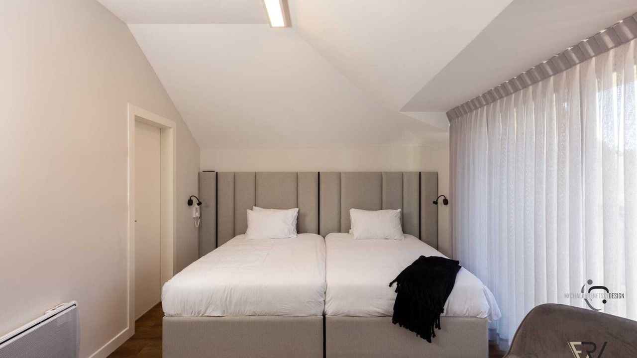 Photo of Bedroom in Mea She'arim