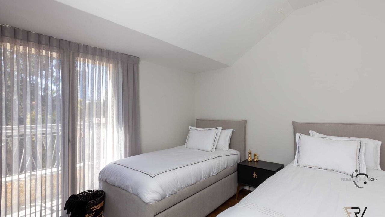 Photo of Bedroom in Mea She'arim