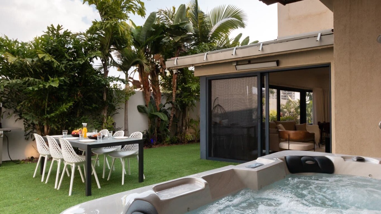 Photo of Outdoor in Rishon LeTsiyon