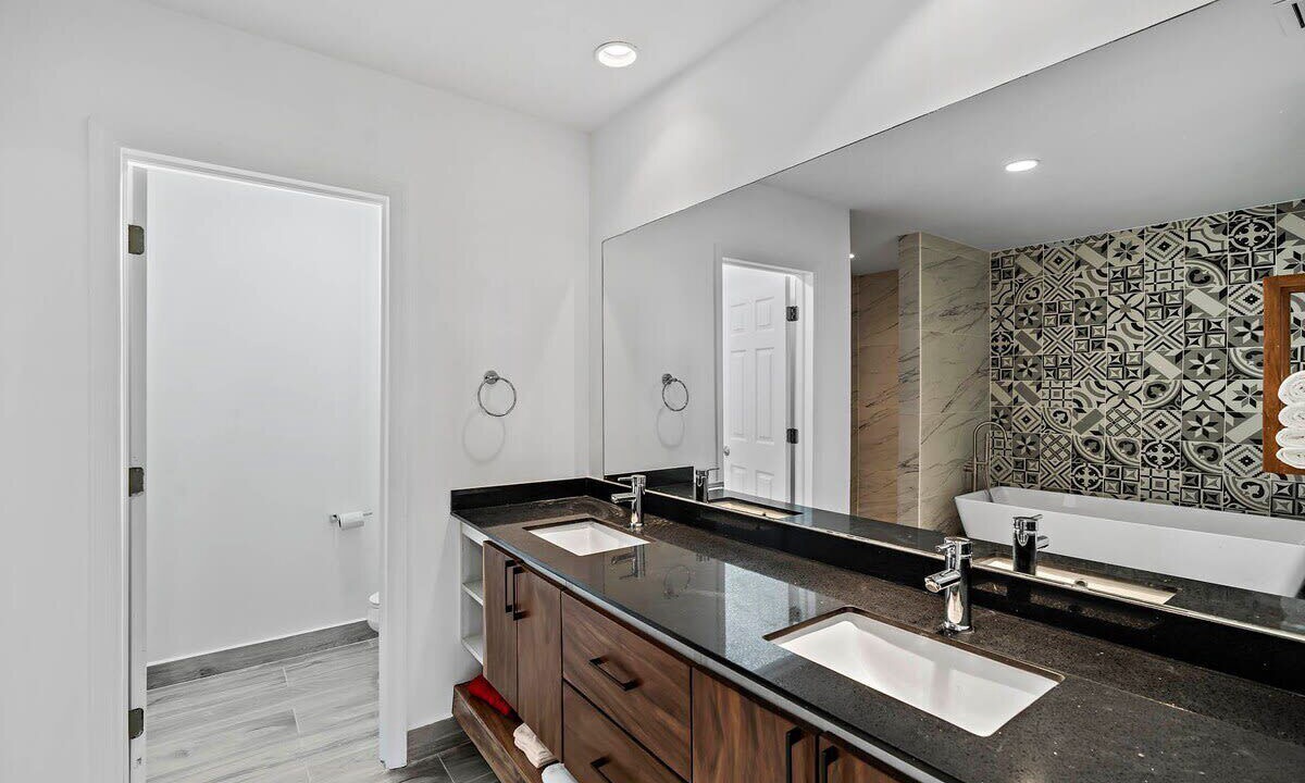 Photo of Bathroom in Coco