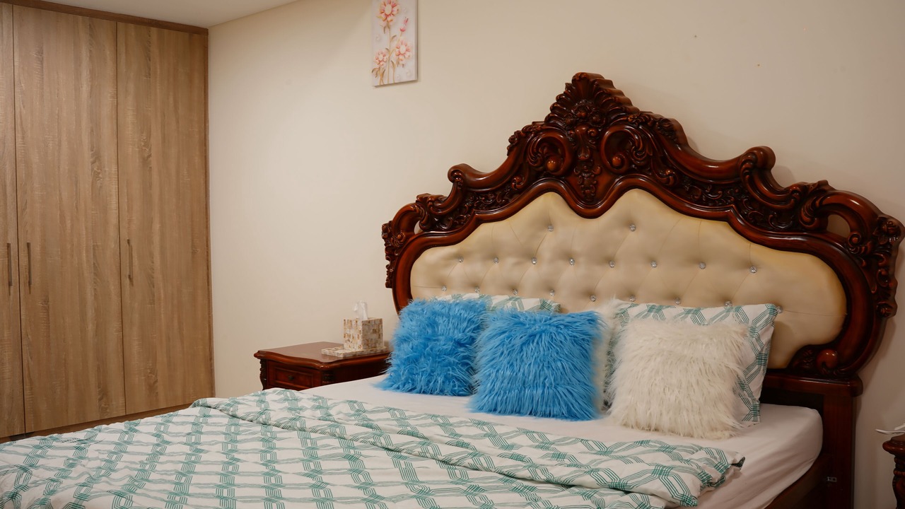 Photo of Bedroom in Mirdif