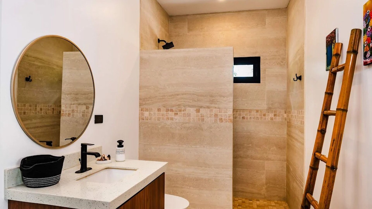 Photo of Bathroom in Playa Grande