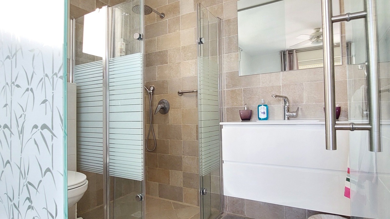 Photo of Bathroom in Ashdod