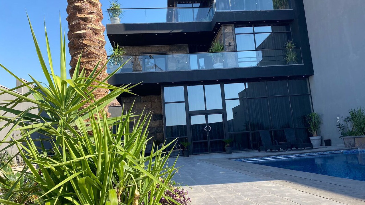 Photo of Outdoor in Sweimeh