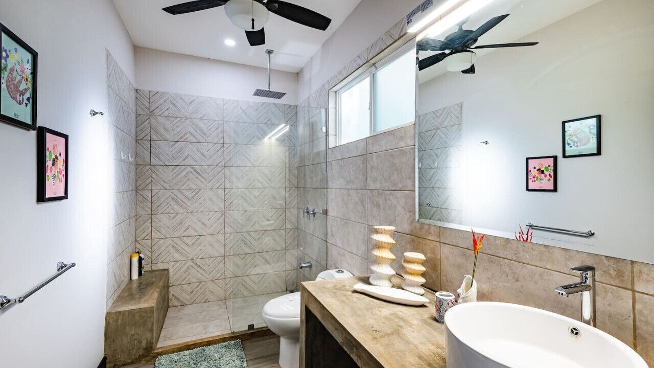 Photo of Bathroom in Avellanas Beach